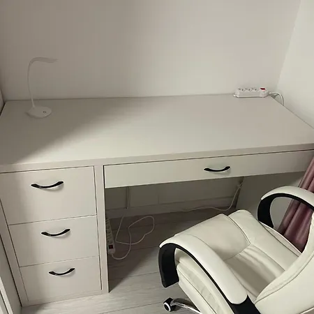 Appartement Tomi Boekarest